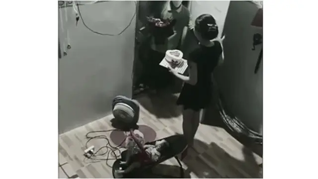 Momen Suami Istri Sama Sama Beri Kejutan Ultah Pernikahan Sederhana Penuh Haru Hot Liputan