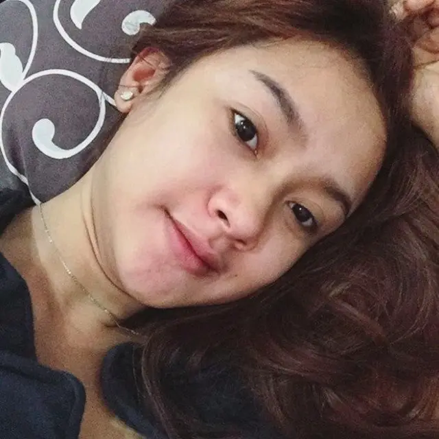 Unggah Foto Saat Bangun Tidur Ini Potret Cita Citata Tanpa Makeup Hot Liputan