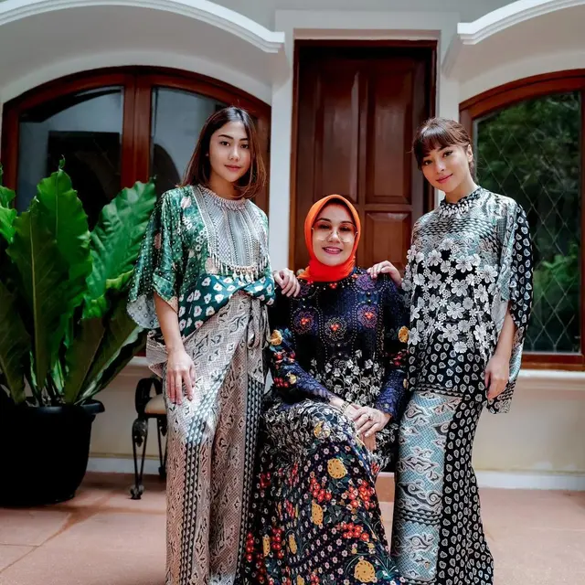 Momen Kebersamaan Nikita Willy Winona Willy Dan Ibunda Keluarga Kompak Hot Liputan