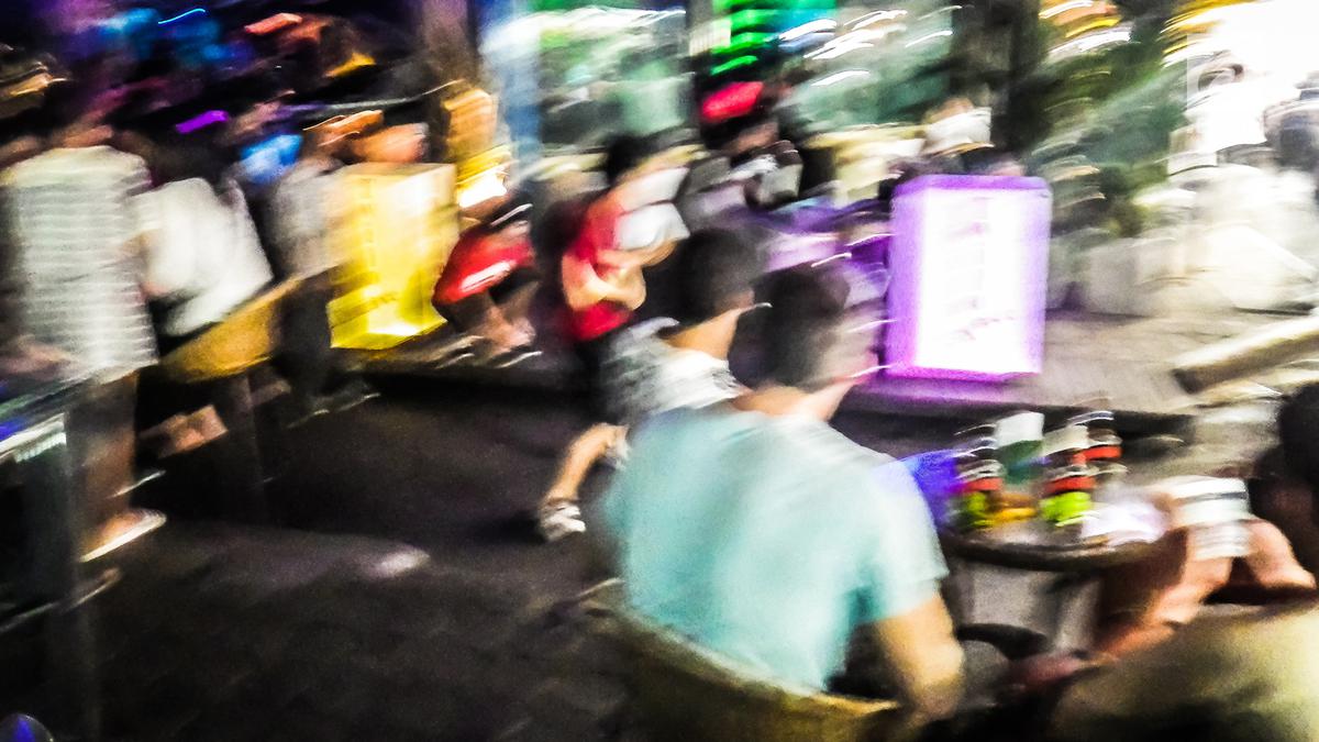 Pesta Gay Peserta Dapat Beragam Tantangan Permainan News Liputan