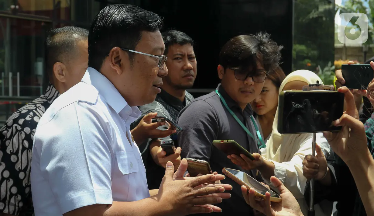 Kepala Bapanas Arief Prasetyo Adi Penuhi Panggilan Kpk Foto Liputan
