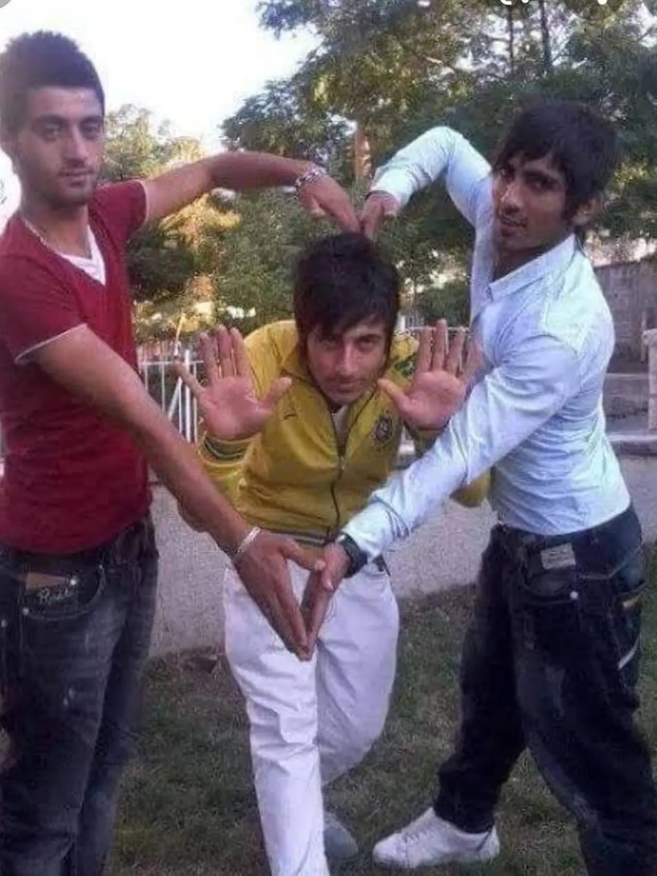 Pose Foto Pemuda India Ini Kelewat Absurd Enggak Habis Pikir Hot Liputan