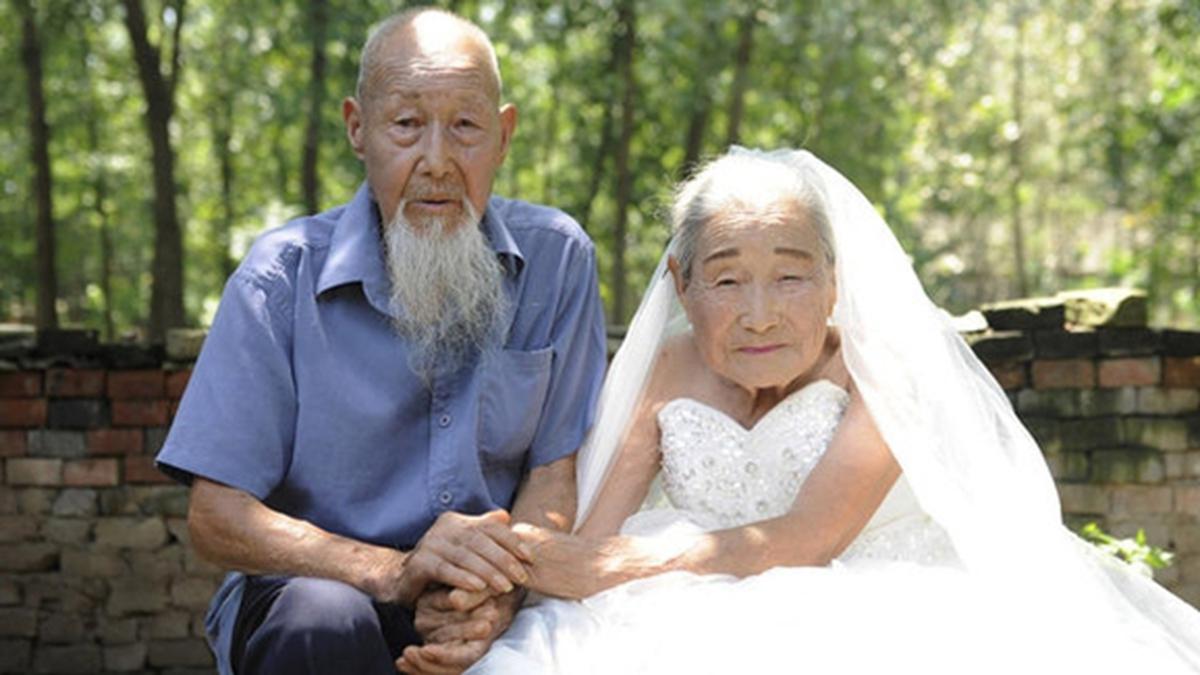 Ultah Pernikahan Ke Kakek Nenek Bikin Sweet Moment Bersama Lifestyle Fimela