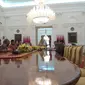 Suasana pertemuan pengurus PSSI dengan Presiden Republik Indonesia, Jokow Widodo di Istana Negara, Jakarta Pusta, Senin (16/12/2019). (Merdeka.com/Intan Umbari Prihatin)