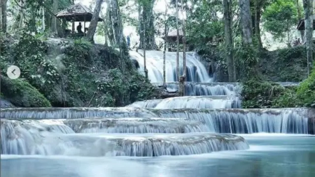 Air Terjun Salodik di Cagar Alam Salodik