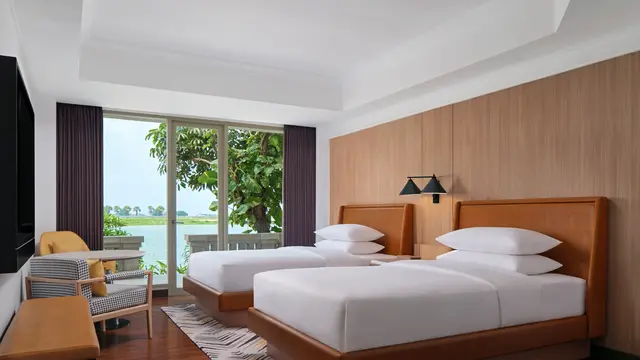 Kembali Dibuka, Sheraton Jakarta Soekarno Hatta Airport Hadirkan Sensasi Staycation Unik dengan Latar Landasan Pacu Pesawat