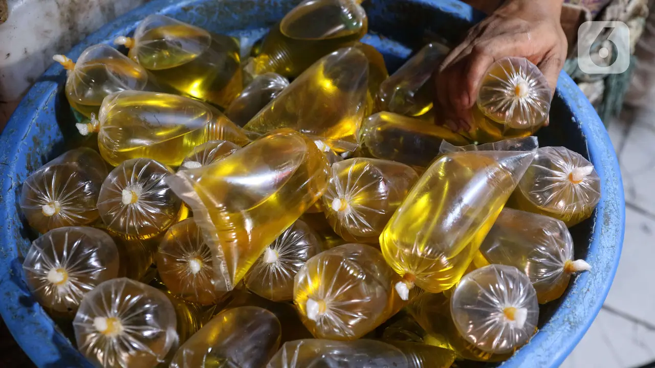 Tahun Depan, Minyak Curah Dilarang Dijual di Pasar