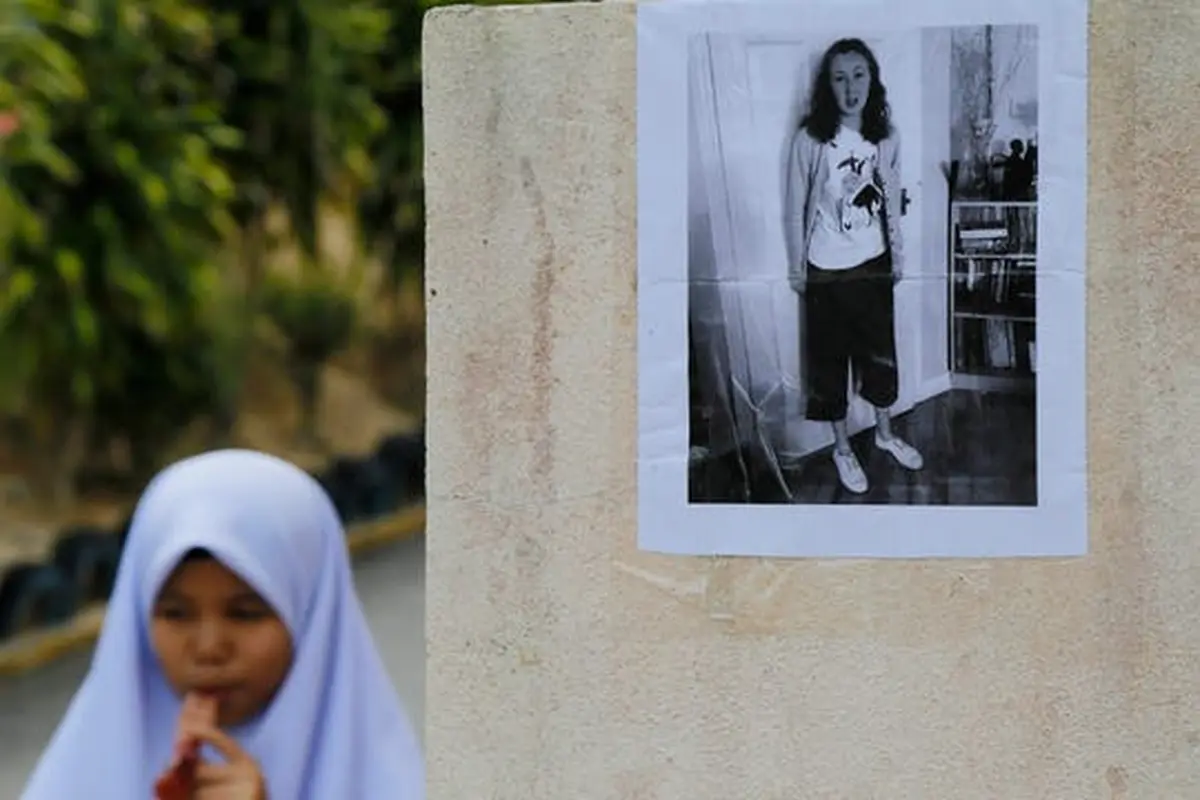 Gadis remaja asal Irlandia, Nora Anne Quoirin (15) hilang saat berlibur di Dusun Pantai Hill Resort, Negeri Sembilan, Malaysia. (AP/Lai Seng Sin)