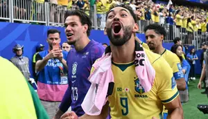 Pulangkan Jepang dari Piala Dunia 2026, Matheus Cunha Balas Provokasi Kento Shiogai dengan Gestur 5 Jari