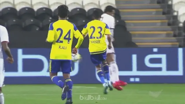Berita video gol bunuh diri fantastis yang dicetak Yaser Abdullah Al Juneibi di Liga Uni Emirat Arab. This video presented by BallBall.