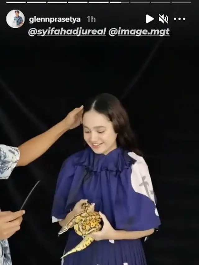 7 Pemotretan Syifa Hadju Bareng Ular, Jadi Ingin Pelihara