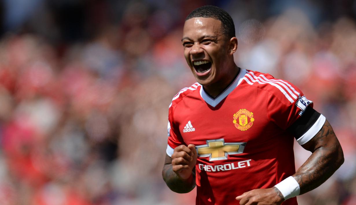 5. Memphis Depay - Penyerang berusia 26 tahun ini pernah berseragam Manchester United selama dua musim. Namun sayang, Memphis Depay dianggap tidak memenuhi ekspetasi Manchester United dan dilepas ke Lyon pada 2017. (AFP/Oli Scarff)