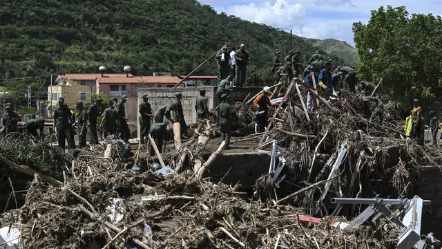 Tanah Longsor Tewaskan 22 Orang  di Venezuela