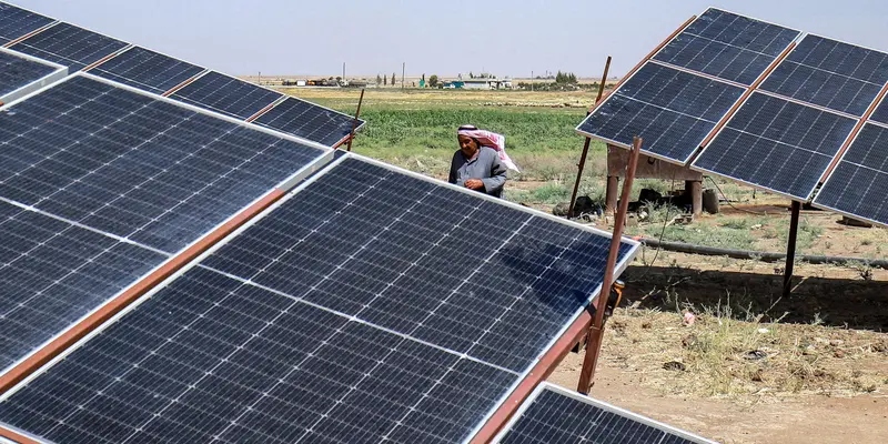 Pemanfaatan Energi Surya untuk Mengairi Tanaman dan Kekurangan Listrik