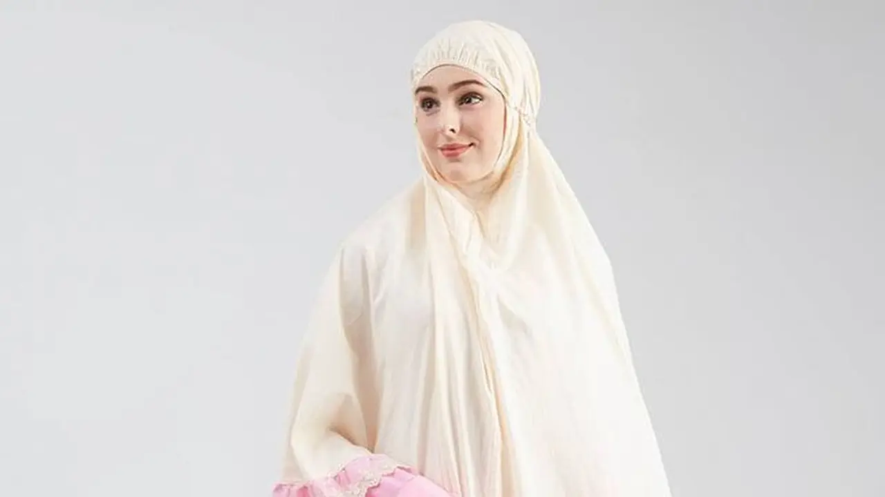 Cara Memilih Mukena Berbahan Rayon