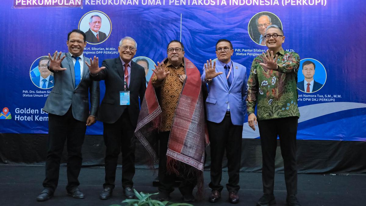 Pengurusan Perkupi Jakarta Resmi Dilantik, Rano Karno Soroti Peran Kerukunan Umat