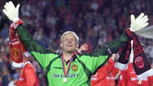Peter Schmeichel diboyong MU dari Brondby dengan harga hanya 750 ribu poundsterling. Dirinya sukses membela Setan Merah sebanyak 292 kali. (AFP/Eric Cabanis)