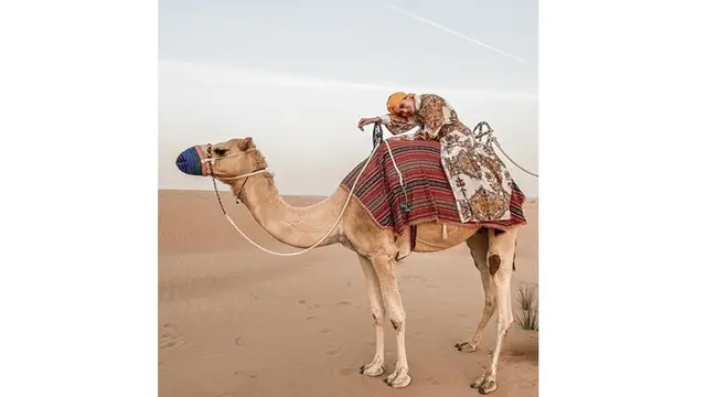 7 Potret Liburan Ririn Ekawati di Dubai, Tampil Kasual dan Memesona