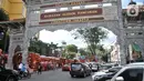 Suasana kawasan Petak Sembilan yang menjual pernak-pernik perayaan Tahun Baru Imlek di Pancoran, Glodok, Jakarta Barat, Selasa (10/1/2023). Menurut pedagang, penjualan pernak-pernik Imlek pada tahun Kelinci Air ini mengalami peningkatan sekitar 50 persen dibandingkan tahun sebelumnya. (merdeka.com/Iqbal S Nugroho)
