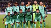 Timnas Portugal berpose sebelum laga melawan Latvia di Riga, 9 Juni 2017. (AFP/Janek Skarzynski)