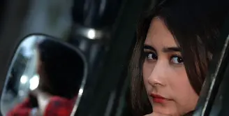 Selena Gomez Menjadi Sumber Inspirasi Priily Latuconsina Dalam Bergaya 