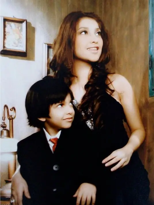 (Instagram/sazarita)