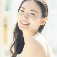 Sejumlah bahan alami dapat digunakan untuk membuat kulit tetap awet muda/copyright shutterstock/metamorworks