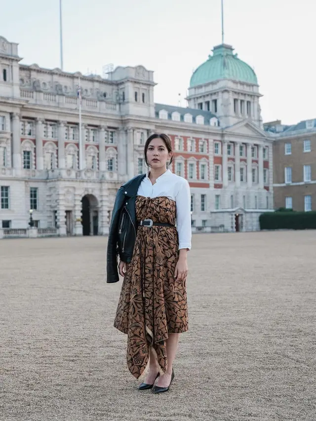 Menetap di Luar Negeri, Ini 7 Gaya Hannah Al Rashid Pakai Batik dan Kebaya