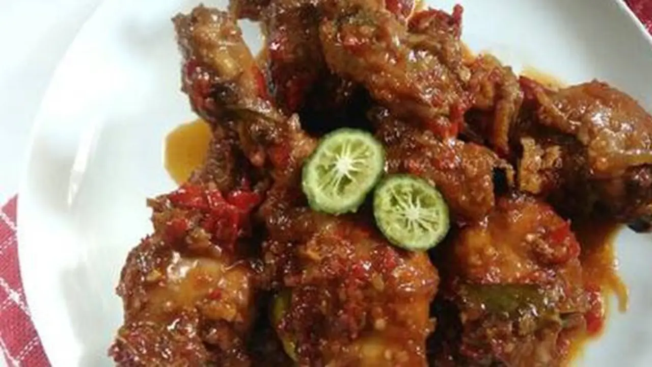 Ayam kecap pedas./Copyright cookpad.com/Wina Kartika