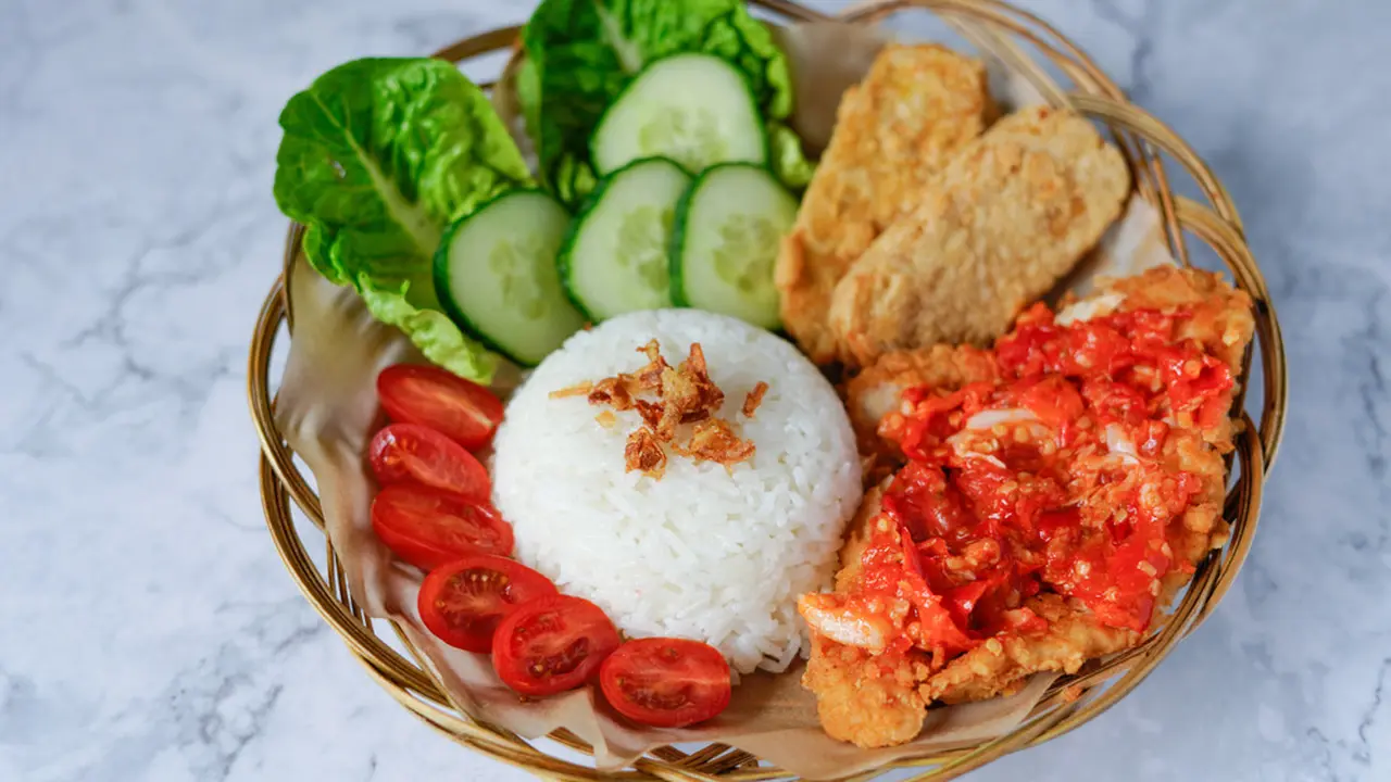 ayam geprek penyet sambal