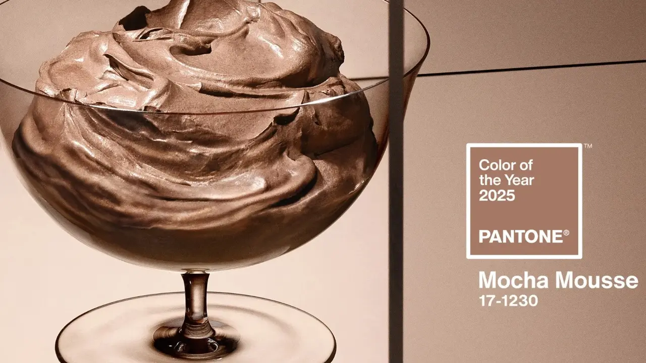Cokelat Mocha Mousse Jadi Color of The Year 2025, Refleksi Kesederhanaan tapi Mewah