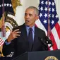 Mantan Presiden AS Barack Obama memberikan sambutan tentang Undang-Undang Perawatan Terjangkau dan Medicaid di East Room Gedung Putih, 5 April 2022. Ini adalah kali pertama Obama kembali ke Gedung Putih sejak meninggalkan kantor itu pada 2017. (MANDEL NGAN / AFP)