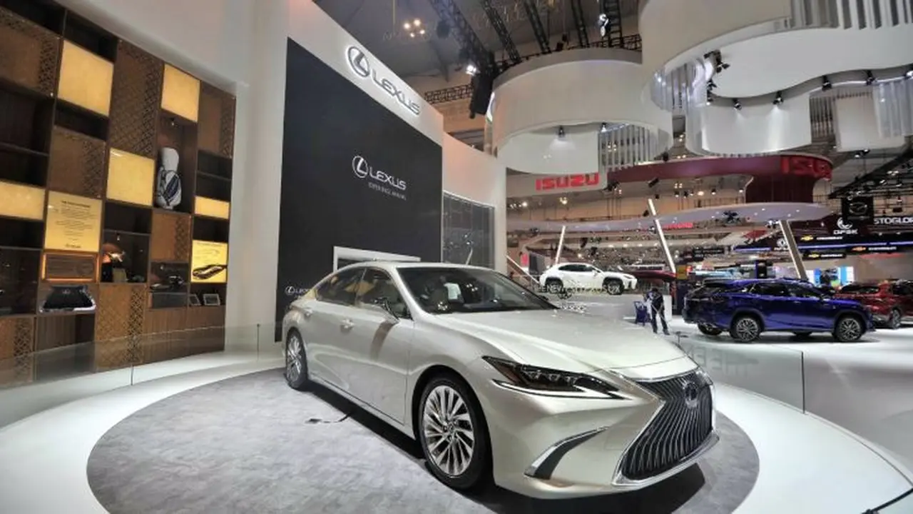Lexus