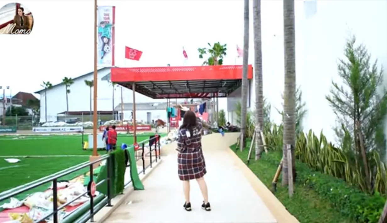 Momo Geisha (Youtube/Momo Youtube Channel)