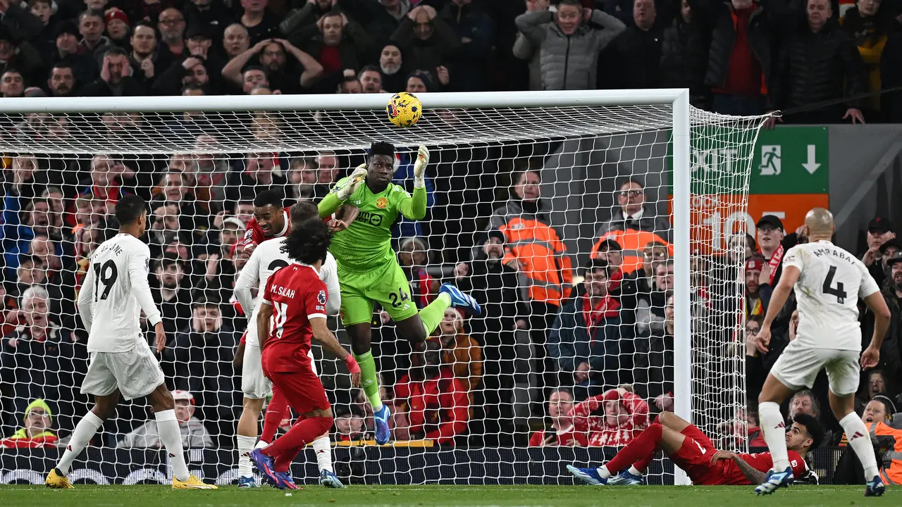 Liverpool vs Manchester United - Liga Inggris