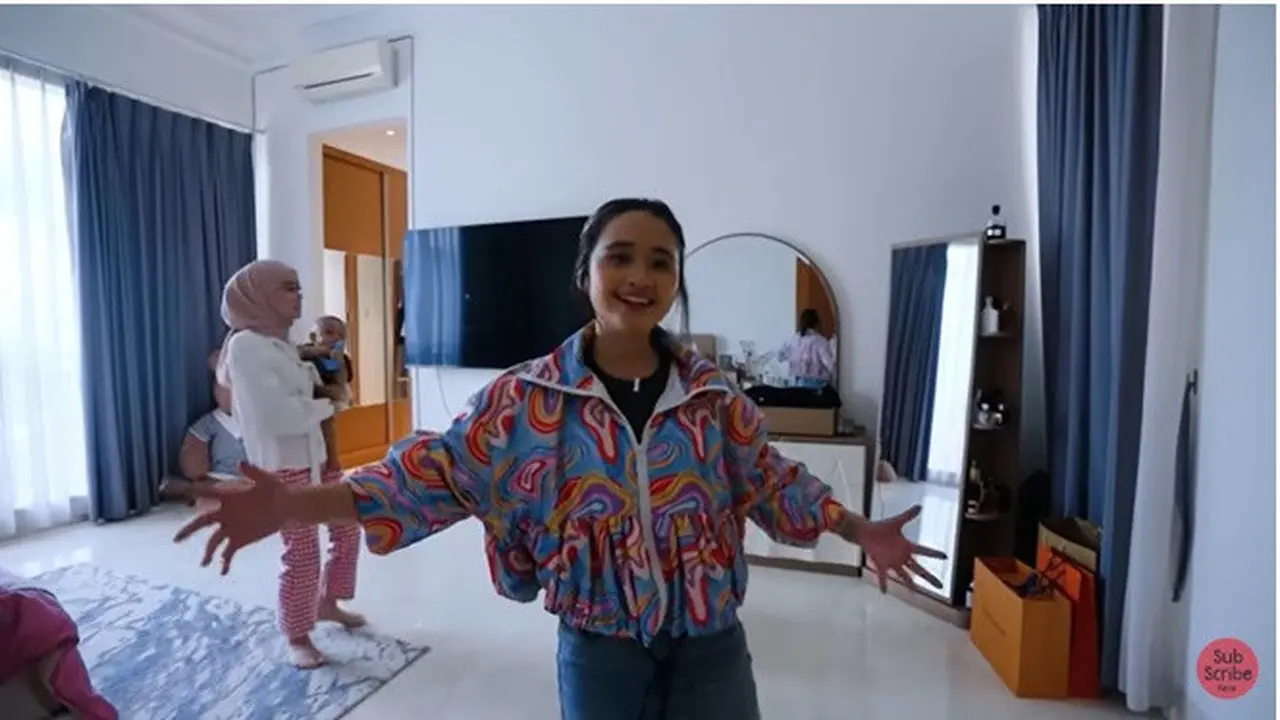 6 Potret Kamar Lesty Kejora dan Rizky Billar, Dipenuhi Barang Mewah