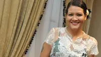 Melanie Subono Gugat Cerai Suami karena Orang Ketiga dan KDRT?