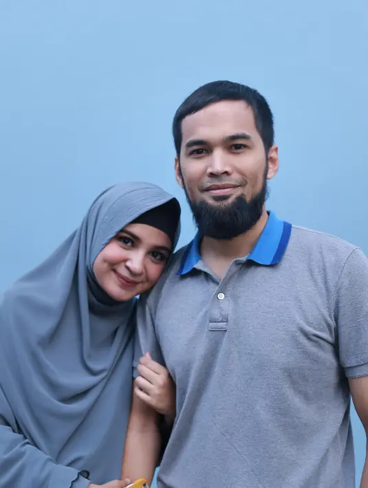 "uhh pengen dapetin laki2 kaya ka wisnu:)impian para perempuan itu mah. ka shireen beruntung banget semoga pernikahannya sakinah mawadah warahmah amiiin ya:)" tulis pemilik akun annida05. (Galih W. Satria/Bintang.com)