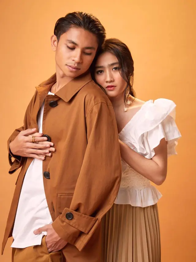 Rilis Single Ini 6 Potret Kebersamaan Febby Rastanty dan Rheno Poetiray