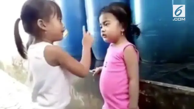 VIDEO: Viral, Dua Bocah Bertengkar seperti di Sinetron