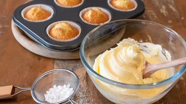 resep buttercream tanpa mentega putih