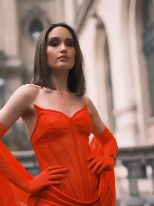 Outfit Cinta Laura Selama Berada di Paris. [@claurakiehl]