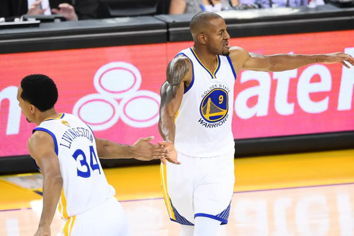 Andre Iguodala dan Shaun Livingston