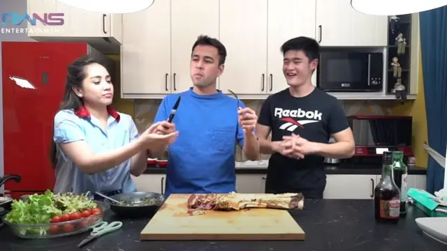 Raffi Ahmad - Nagita Slavina (Foto: YouTube)