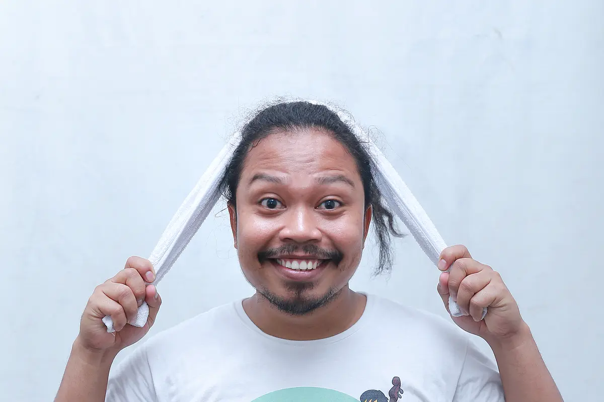 [Bintang] Payung Teduh