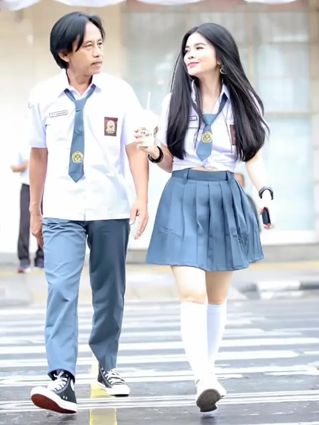 Gemasnya Epy Kusnandar dan Istri Menjelma Jadi Anak SMA, Bak Pasangan Remaja Kasmaran