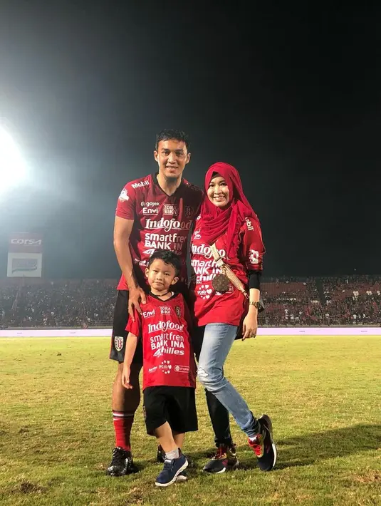 <p>(Instagram/okieagustina_)</p>