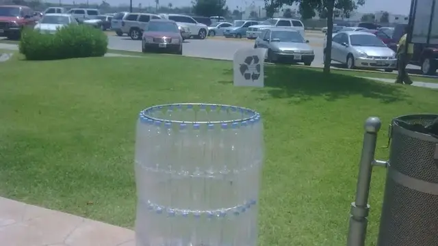 10 Potret Kreatif Alih Fungsi Botol Bekas Ini Anti-mainstream, Jadi Berguna