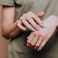 6 tips mudah untuk mengatasi kulit tangan kering dan mengelupas. (Pexels/Karolina Grabowska)