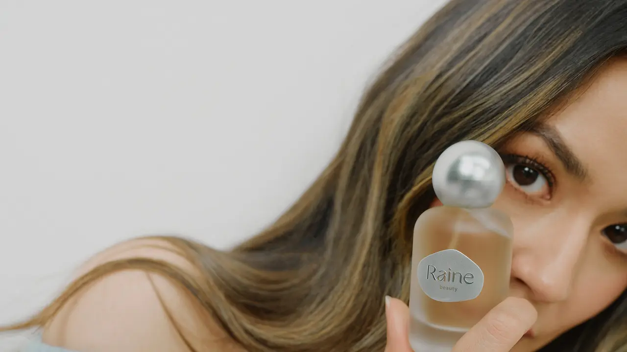 Raisa Punya Rekomendasi Aroma Parfum yang Cocok untuk Kepribadian Ambivert, Seperti Apa Wanginya?